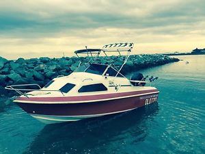 5 mtr haines hunter 115 hp