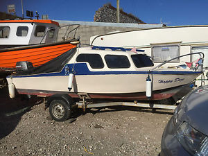 17ft fishing cabin boat no engine Trailer available
