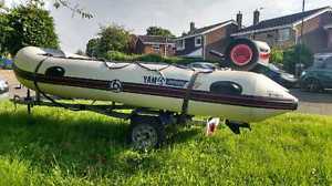 Yamaha 4 metre inflatable rib boat with Mariner 25 hp 2 stroke outboard motor