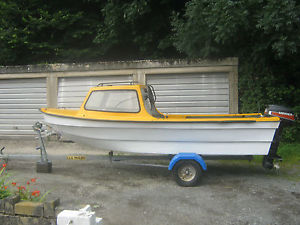 14ft DEJON FISHING BOAT 20HP MARINER OUTBOARD 2 YR OLD GALVANISED ROAD TRAILER