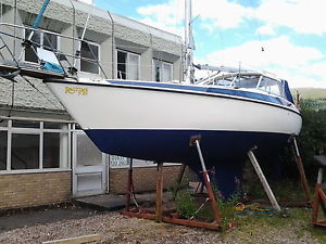 Maxi 100ps 34 ft Yacht/Sailing Boat (Has to go - Someone will get a bargain)