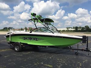 2006 Correct Craft Air Nautique SV211 Team Edition