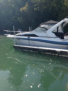 1987 Bayliner 2850 Contessa