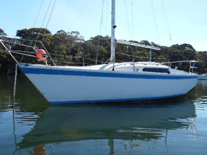 Cole 23ft fixed keel yacht fiberglass sail away!!! NoReserve (sydney harbour)