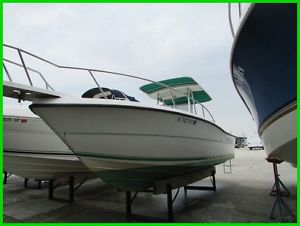 1987 PURSUIT CENTER CONSOLE 2550