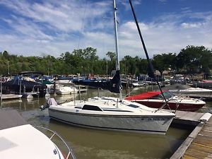 1988 Hunter 18.5