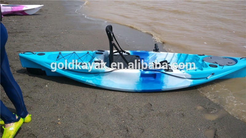 Pedal kayak with6xflush rod holder ,with aluminum seat with steern with pedal system