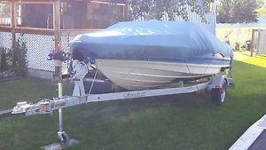 1988 Bayliner Capri 17.5'