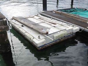 Fiberglass Pontoon