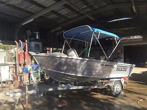 Quintrex 420 Wide Body Dory Fishing Boat