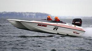 23ft Stealth 605 Robson Cat