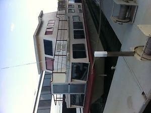 house boat