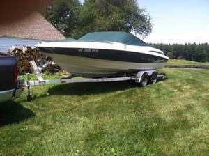 2000 Maxum 2100SR