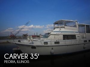 1986 Carver 3607 Aft Cabin