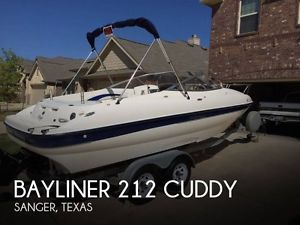 2003 Bayliner 212 Cuddy