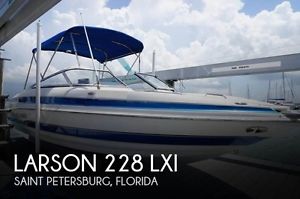 2008 Larson 228 LXI