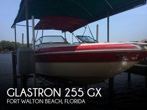 2004 Glastron 255 GX