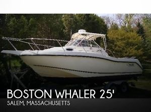 2002 Boston Whaler 255 Conquest