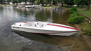 1999 Donzi Classic 18