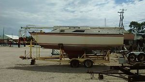 1983 Hunter H23