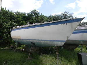 1983 Hunter 34 Sloop with Yanmar diesel NO RESERVE!