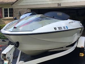 yamaha boat, XR 1800, 18 Foot, white. Twin engine, 320 horse power, Stereo