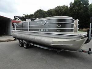 2013 Crest 230 SLR CP2 SLR2 CP2