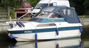 Fairline Weekend 21