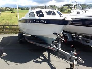 Fishing/Day Boat - Mariner 75hp Optimax - 18ft with cabin