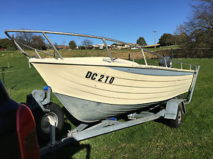 Stacer 4.5m tinny tinnie boat 40hp Yamaha