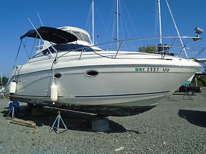 2000 Rinker 270 Fiesta Vee