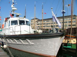 MV LANDWARD TRINITHY HOUSE PILOT BOAT. FULL LIVE ABOARD WITH SHOWER GALLEY ETC.