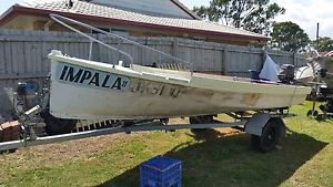 15Ft Fiberglass Boat and Trailer