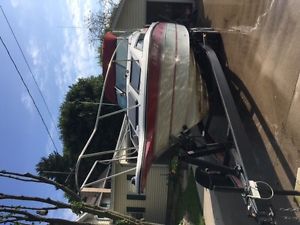 1987 Rinker Fiesta Vee 250