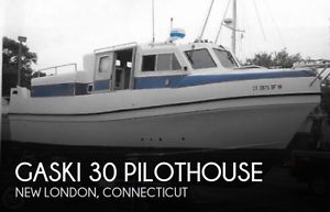 2002 Gaski 30 Pilothouse