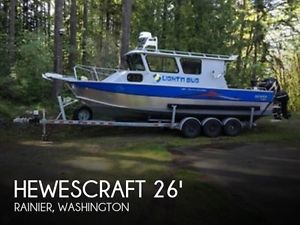 2011 Hewescraft 26 Pacific Explorer