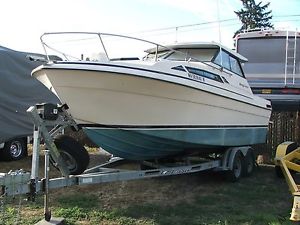 1979 Bayliner 2550
