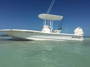 2012 SEAHUNTER  24 BAY