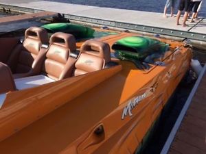 1996 MOTION POWERBOATS Motion Powerboats