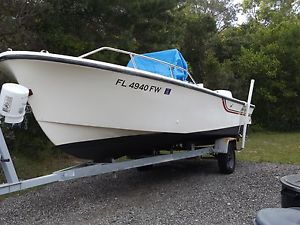 1989  20' Proline Center console Boat
