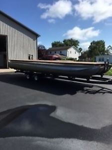 1999 Smoker-Craft 826 Pleasure Isle