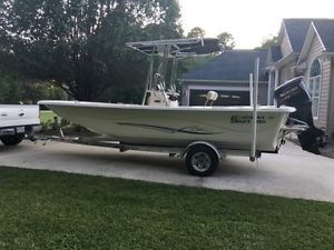 2014 Carolina Skiff 218DLV