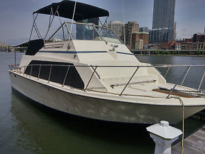 1980 Carver Boats Mariner