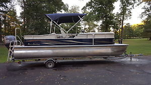 2012 misty harbor 2285RL