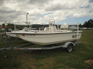 2004 Carolina Skiff 17 Deluxe