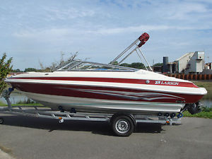 2007 Larson 208 LXi Bowrider