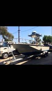 1989 Boston Whaler OUTRAGE