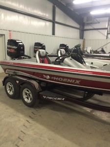 2016 Phoenix 819 Pro XP