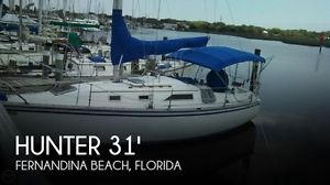 1984 Hunter 31 Shoal Draft