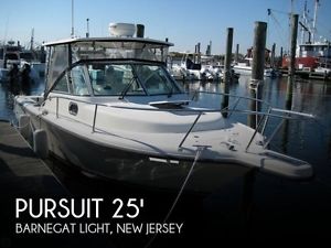 2006 Pursuit 2570 Offshore